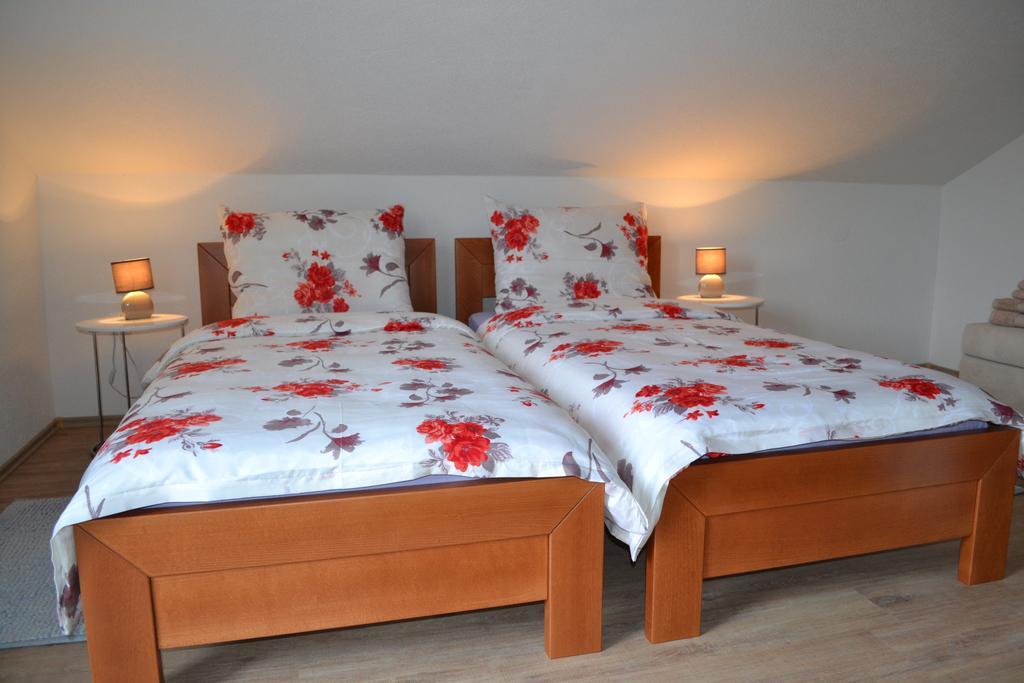 Guesthouse Zalac Szluin Kültér fotó